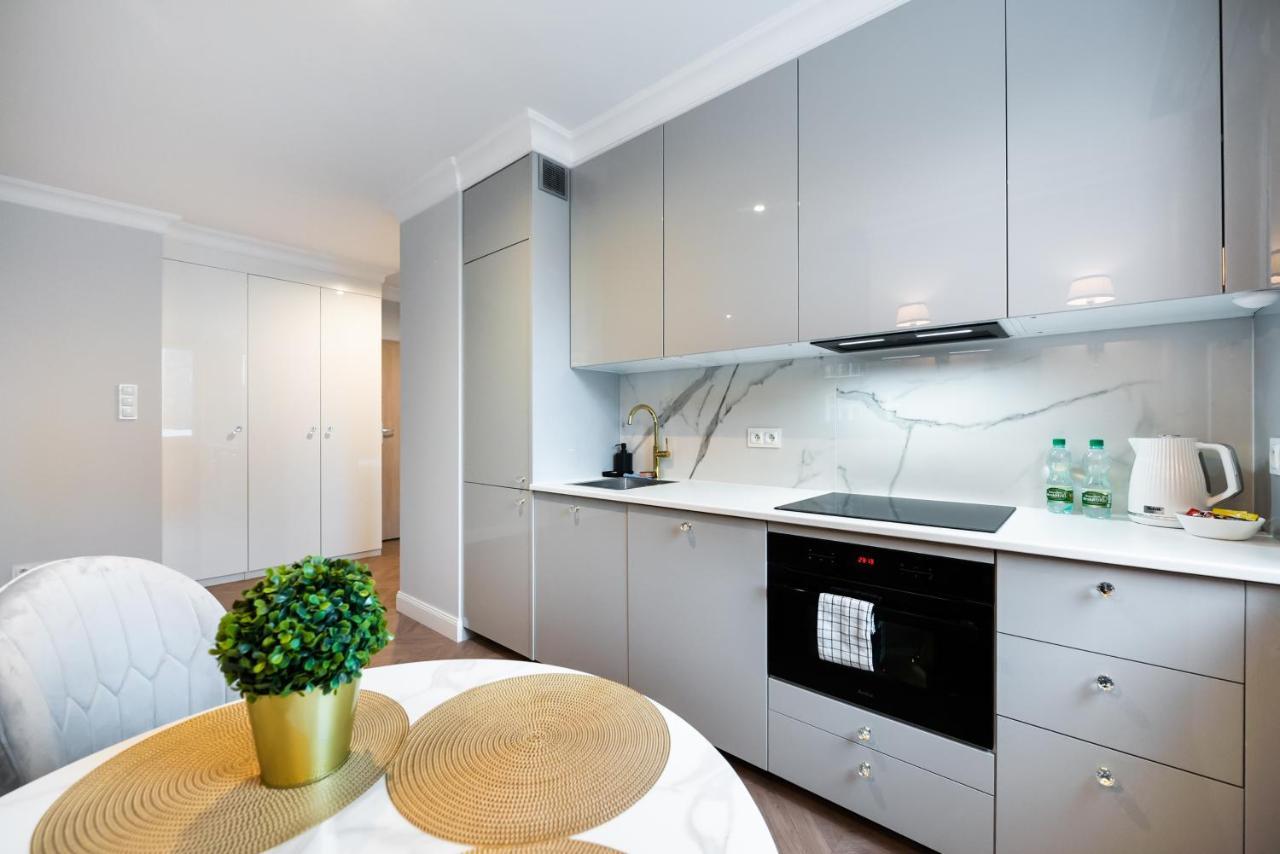 Stara Praga Superior Apartment Варшава Экстерьер фото