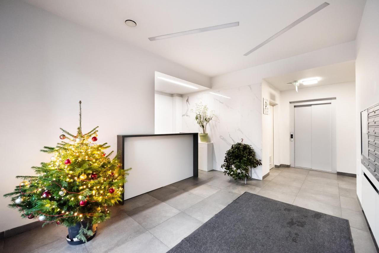 Stara Praga Superior Apartment Варшава Экстерьер фото